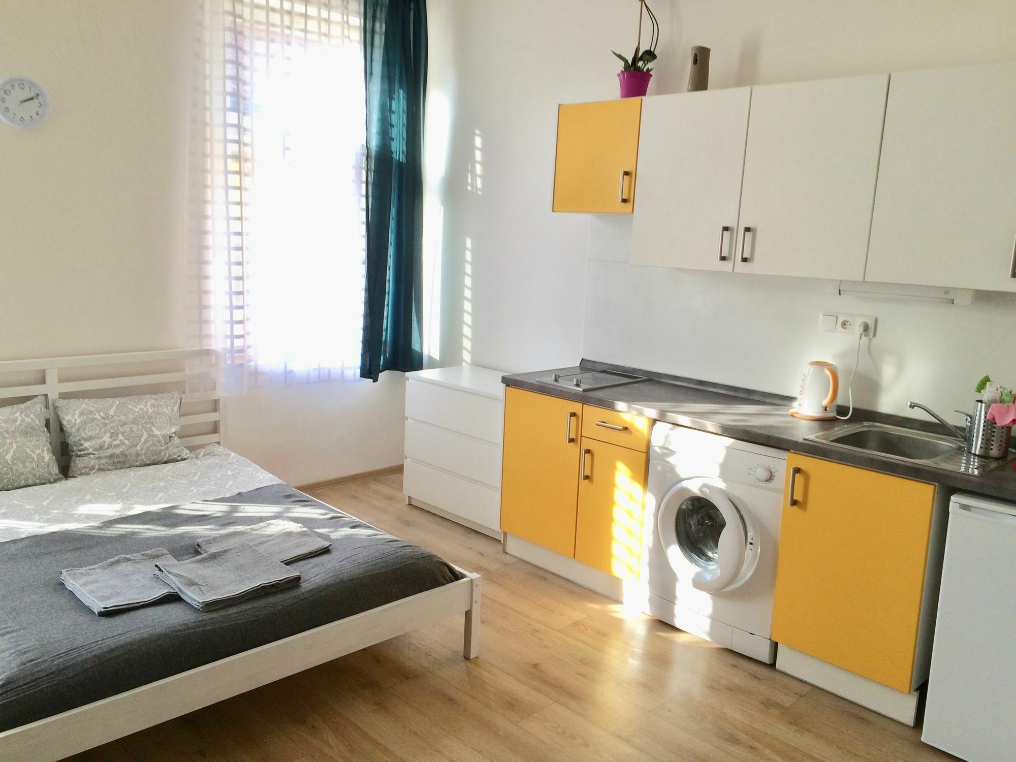 Residence Vita Nejedleho Praha Bagian luar foto